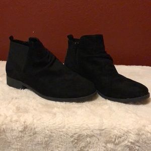 David Aaron slouch boots size 7-1/2.